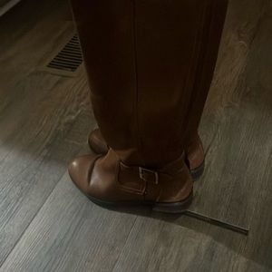 tall brown boots